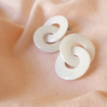 Charger l'image dans la galerie, Les Horus XS - Blanc moucheté